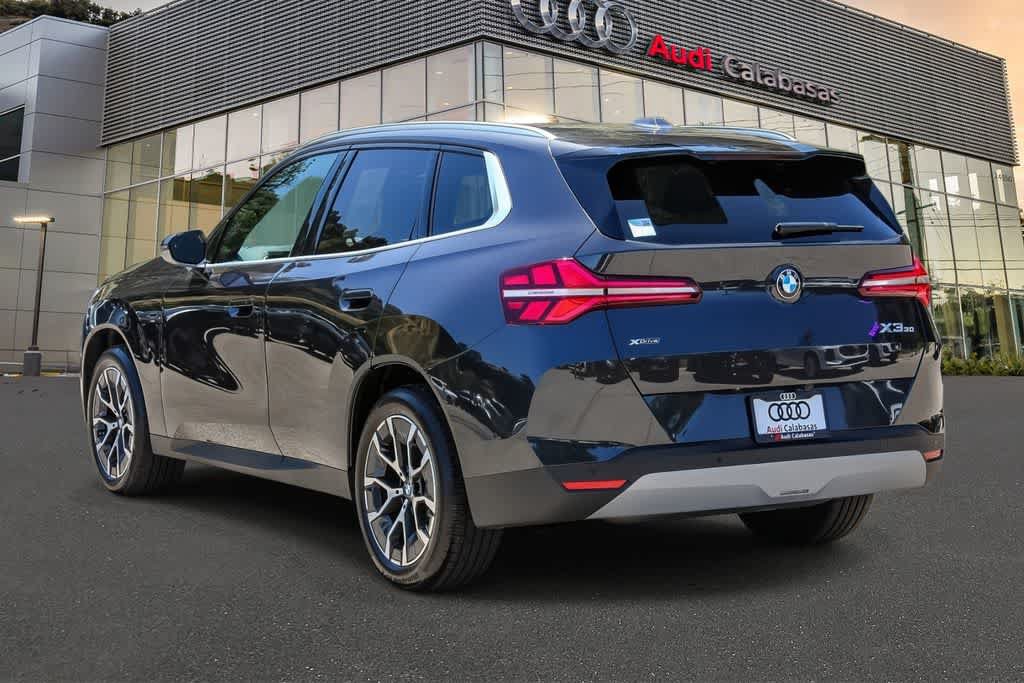 Used 2025 BMW X3 xDrive30i w/ Convenience Package AWD/4WD image 2