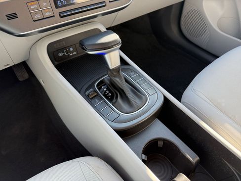 Used 2025 Hyundai Kona SEL image 41