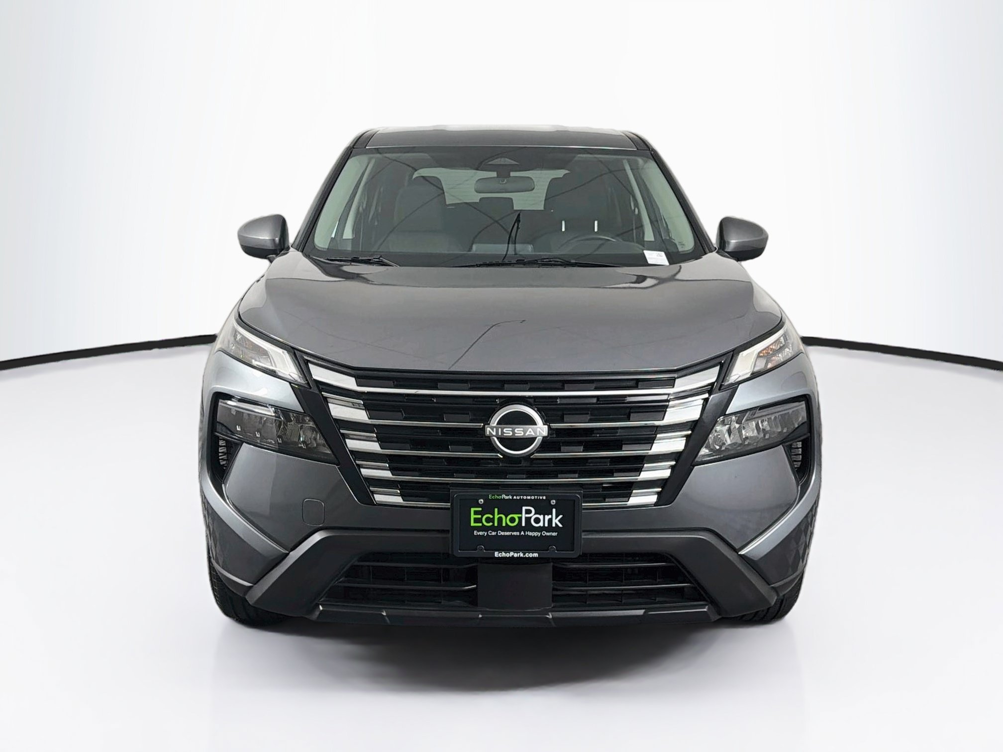 Used 2025 Nissan Rogue SV FWD image 2