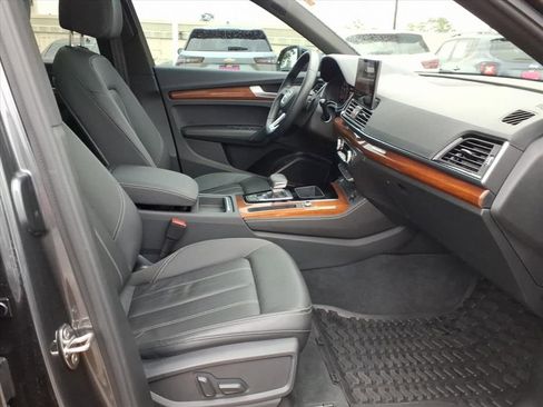 Used 2022 Audi Q5 2.0T Premium Plus image 17