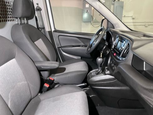 Used 2022 RAM ProMaster City Wagon image 10