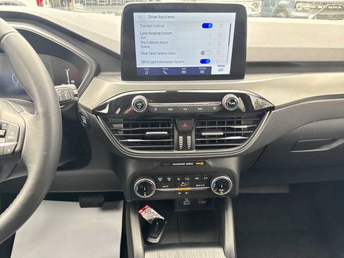 Used 2023 Ford Escape Active image 28