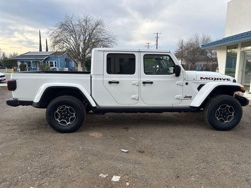 Used 2021 Jeep Gladiator Mojave image 6