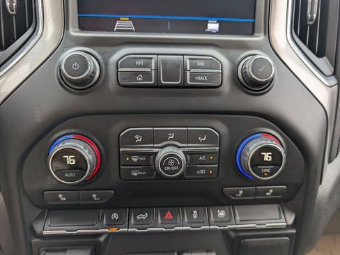 Used 2019 Chevrolet Silverado 1500 LT w/ All-Star Edition image 25