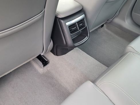 Used 2014 Chevrolet Impala LT w/ Convenience Package image 26