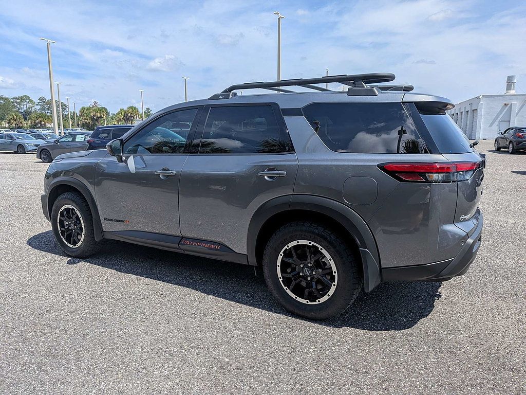 Used 2025 Nissan Pathfinder Rock Creek AWD/4WD image 5