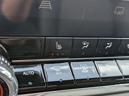 New 2026 GMC Canyon Elevation w/ Convenience Package RWD image 14