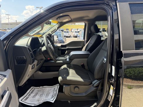 Used 2018 Ford F150 XL w/ Equipment Group 101A Mid AWD/4WD image 30