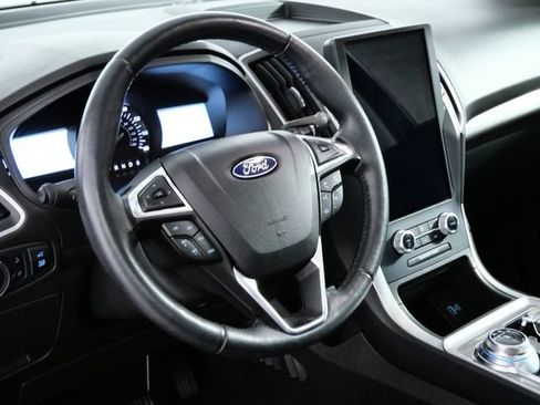 Certified 2023 Ford Edge SEL w/ Convenience Package AWD/4WD image 18