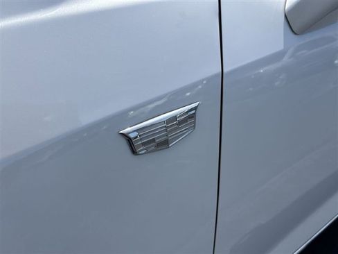 Used 2024 Cadillac XT5 Premium Luxury w/ LPO, Floor Liner Package FWD image 32