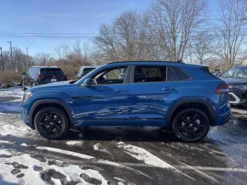 New 2026 Volkswagen Atlas Cross Sport SEL R-Line AWD/4WD image 4