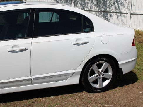 Used 2006 Honda Civic EX image 10