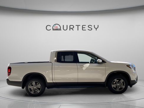 Used 2023 Honda Ridgeline RTL image 6