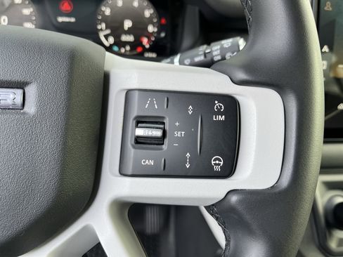 Certified 2025 Land Rover Defender 110 S image 20