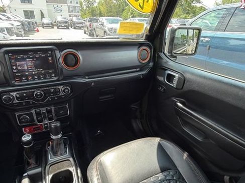 Used 2021 Jeep Gladiator Mojave AWD/4WD image 21