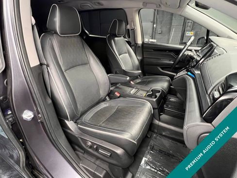 Used 2022 Honda Odyssey Elite image 4