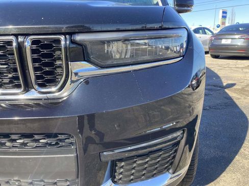 Used 2023 Jeep Grand Cherokee L Limited image 10