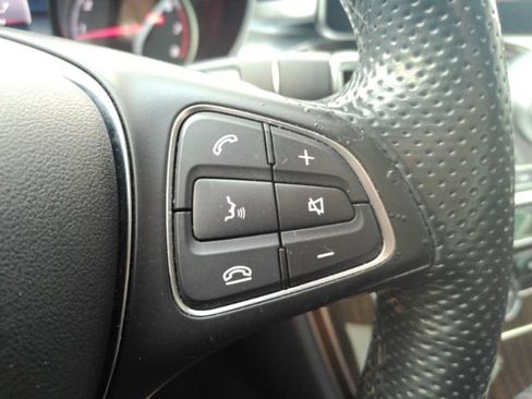 Used 2016 Mercedes-Benz C 300 4MATIC Sedan image 27