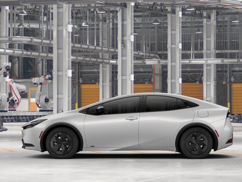 New 2027 Toyota Prius LE AWD/4WD image 4