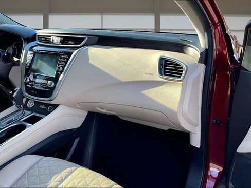 Used 2021 Nissan Murano Platinum w/ Cargo Package FWD image 17