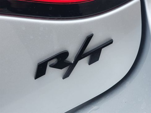 Used 2023 Dodge Charger R/T w/ Blacktop Package image 11