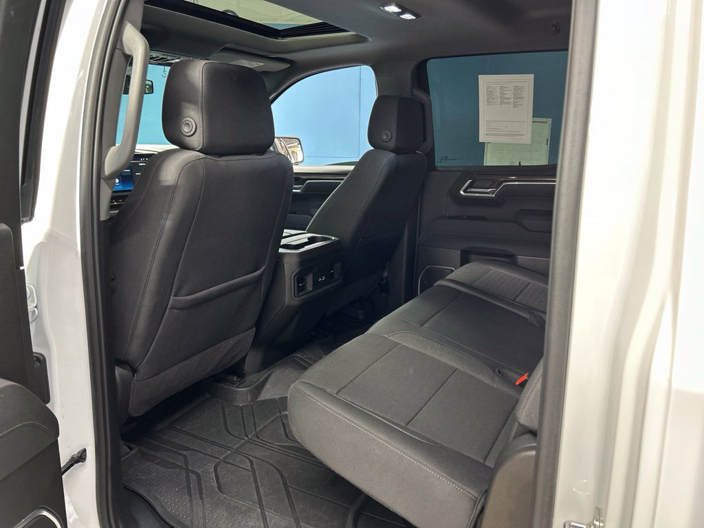 Used 2025 Chevrolet Silverado 1500 RST w/ Convenience Package II AWD/4WD image 32