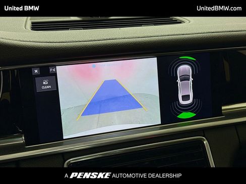 Used 2019 Porsche Panamera 4 image 9