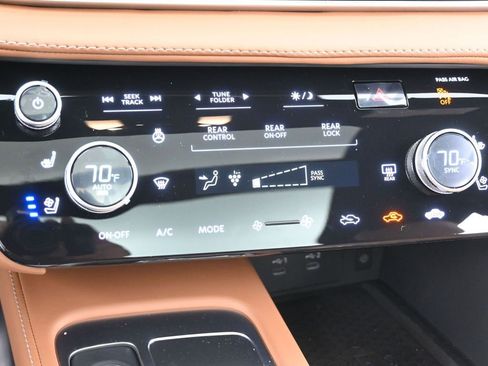 New 2026 INFINITI QX60 Autograph w/ Dark Cargo Package image 12