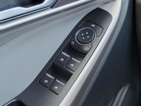 Certified 2022 Ford Explorer XLT w/ Equipment Group 202A image 26