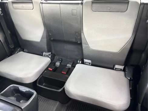 Used 2020 Toyota Tacoma SR w/ SX Package AWD/4WD image 20
