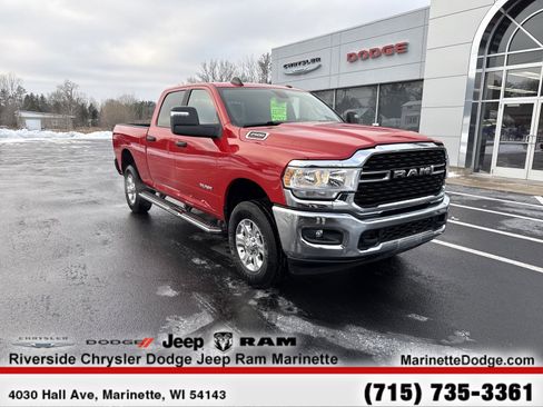 Used 2024 RAM 2500 Big Horn w/ Bed Utility Group image 2