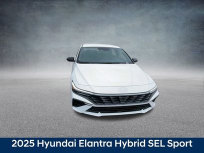 New 2025 Hyundai Elantra SEL