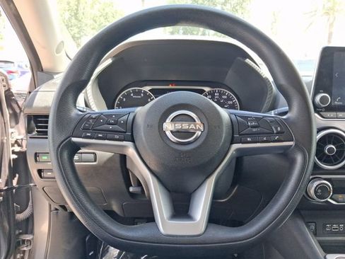 Used 2024 Nissan Sentra SV FWD image 15