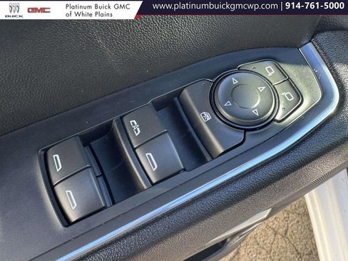 Used 2024 GMC Sierra 1500 Elevation image 17