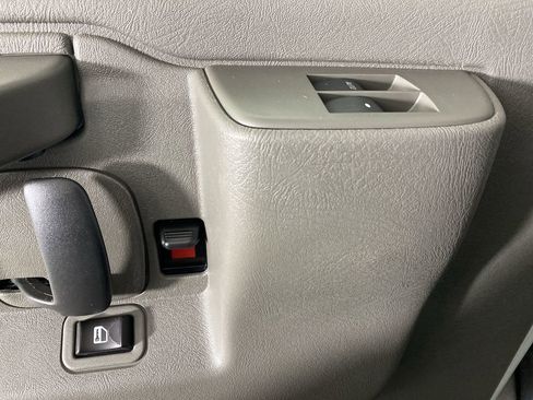 Used 2016 Chevrolet Express 3500 LT w/ LT Preferred Equipment Group image 22