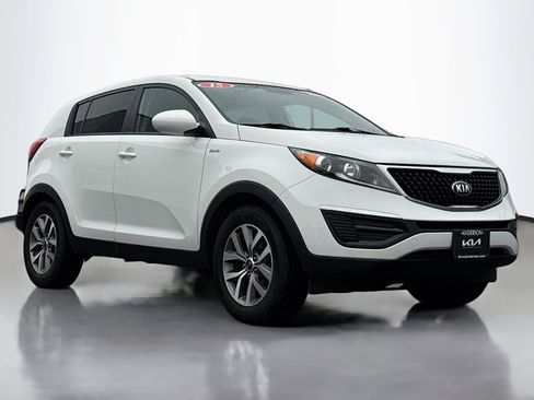Used 2015 Kia Sportage LX image 1