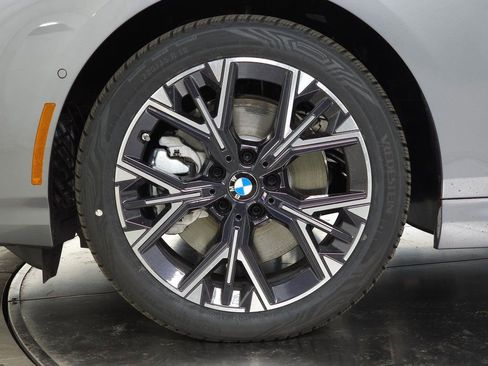 Used 2025 BMW 228i xDrive w/ Premium Package image 8