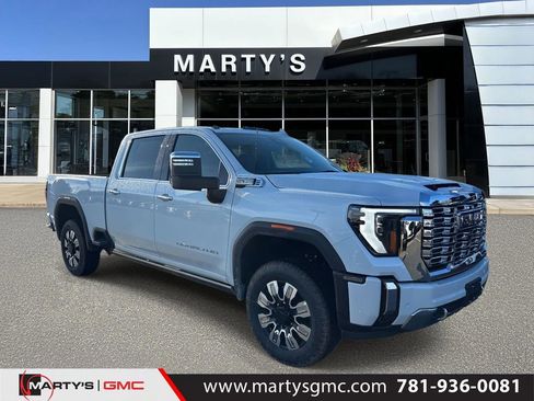 New 2026 GMC Sierra 3500 Denali w/ Denali Reserve Package AWD/4WD image 1