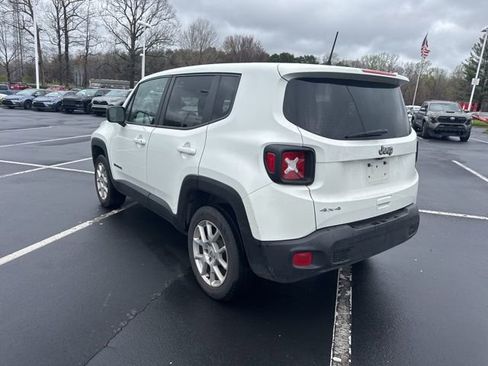 Used 2023 Jeep Renegade Latitude image 5
