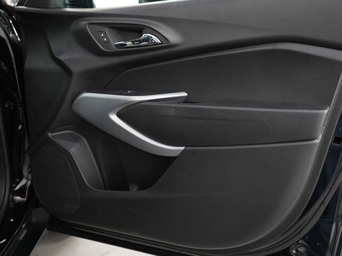 Used 2024 Chevrolet Trax LS w/ Driver Confidence Package image 9