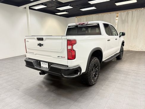 New 2026 Chevrolet Silverado 1500 ZR2 image 6
