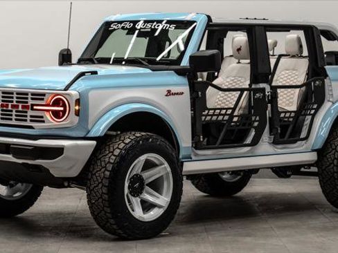 Used 2026 Ford Bronco 4-Door AWD/4WD image 1