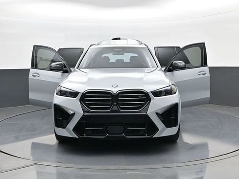 Used 2025 BMW X5 M Competition w/ Executive Package AWD/4WD image 31