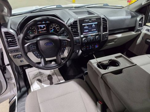 Used 2015 Ford F150 XLT w/ Equipment Group 302A Luxury AWD/4WD image 31