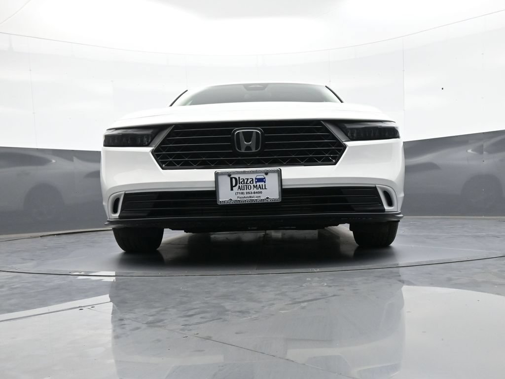 Certified 2023 Honda Accord EX image 26