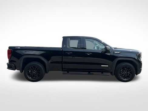 Used 2022 GMC Sierra 1500 Elevation w/ X31 Off-Road Package AWD/4WD image 8
