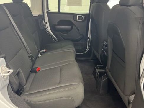 Used 2023 Jeep Wrangler Sport S image 20