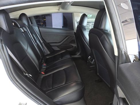 Used 2019 Tesla Model 3 Standard Range Plus RWD image 25