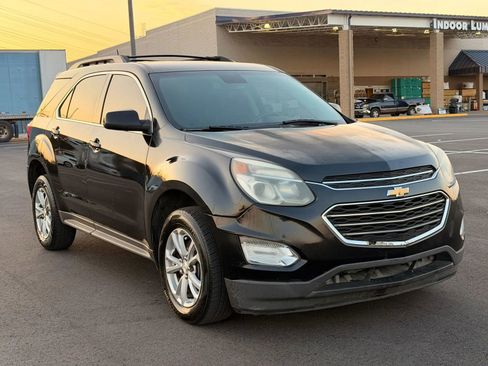 Used 2017 Chevrolet Equinox LT w/ Convenience Package FWD image 7