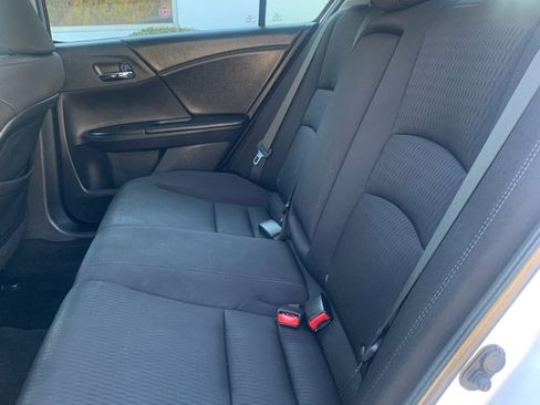 Used 2014 Honda Accord Sport image 8